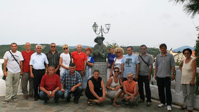 Spomenik Mateosu